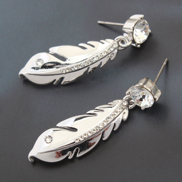 Silver Feather Dangle Earrings