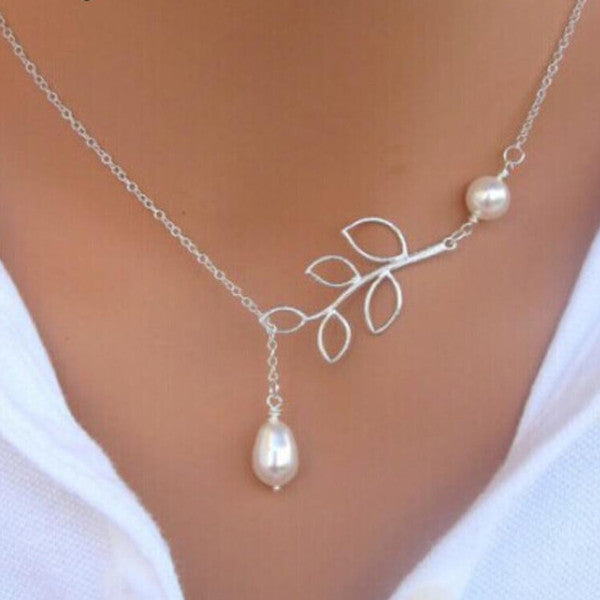 Leaf Pearl Lariat Necklace