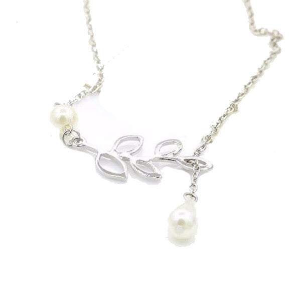 Leaf Pearl Lariat Necklace