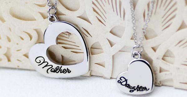 Mother Daughter Heart Set